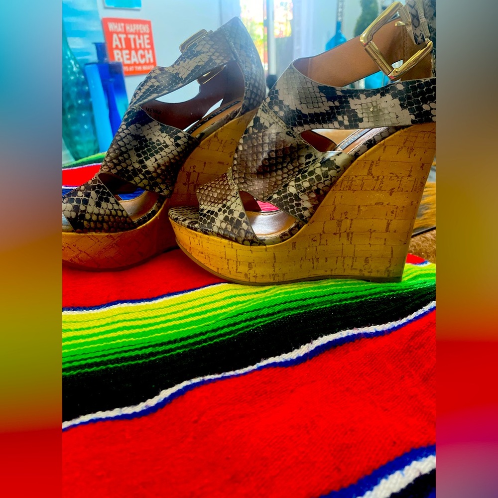 Snakeskin wedges 7 1/2